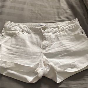 Paige White Shorts Size 29